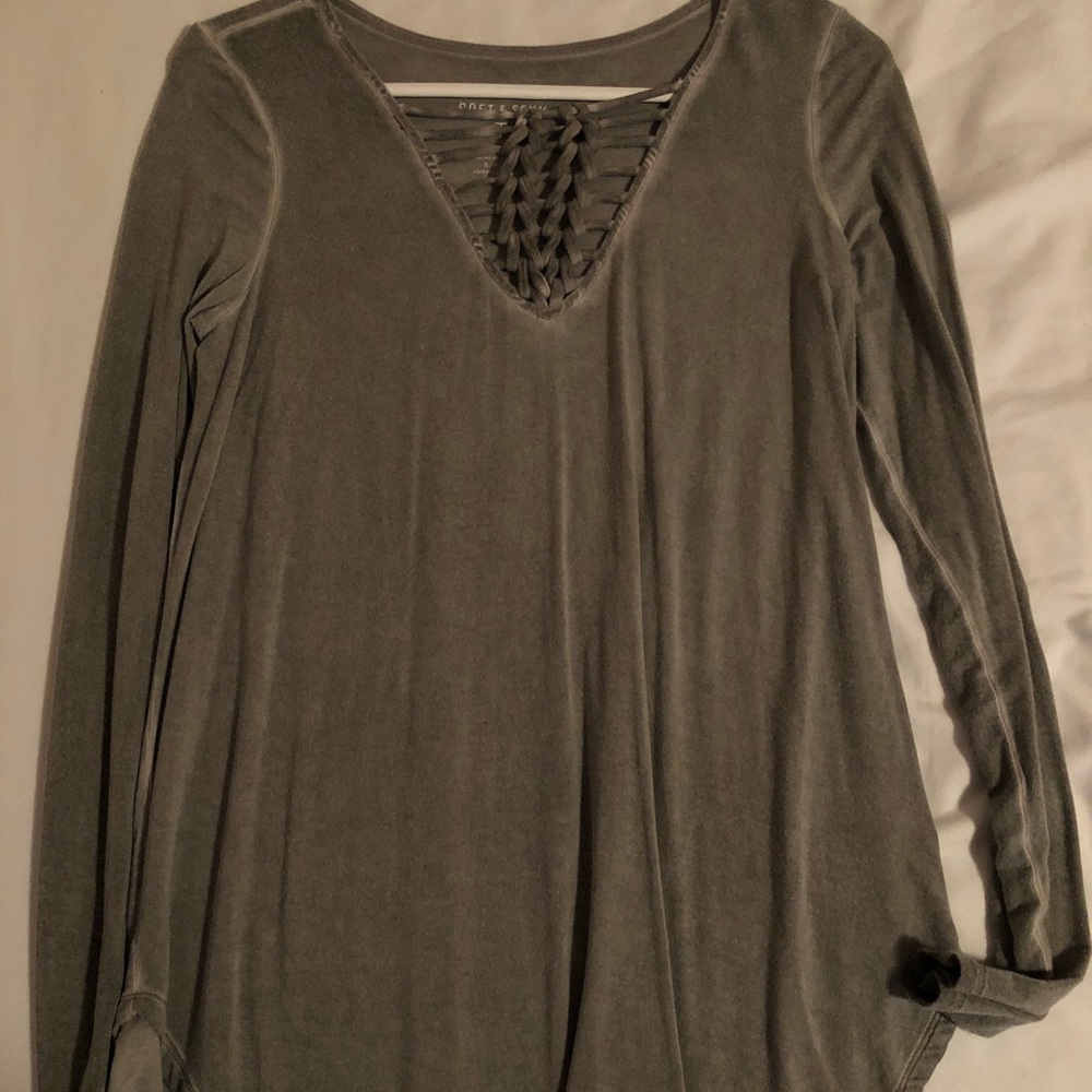 Long sleeve tee